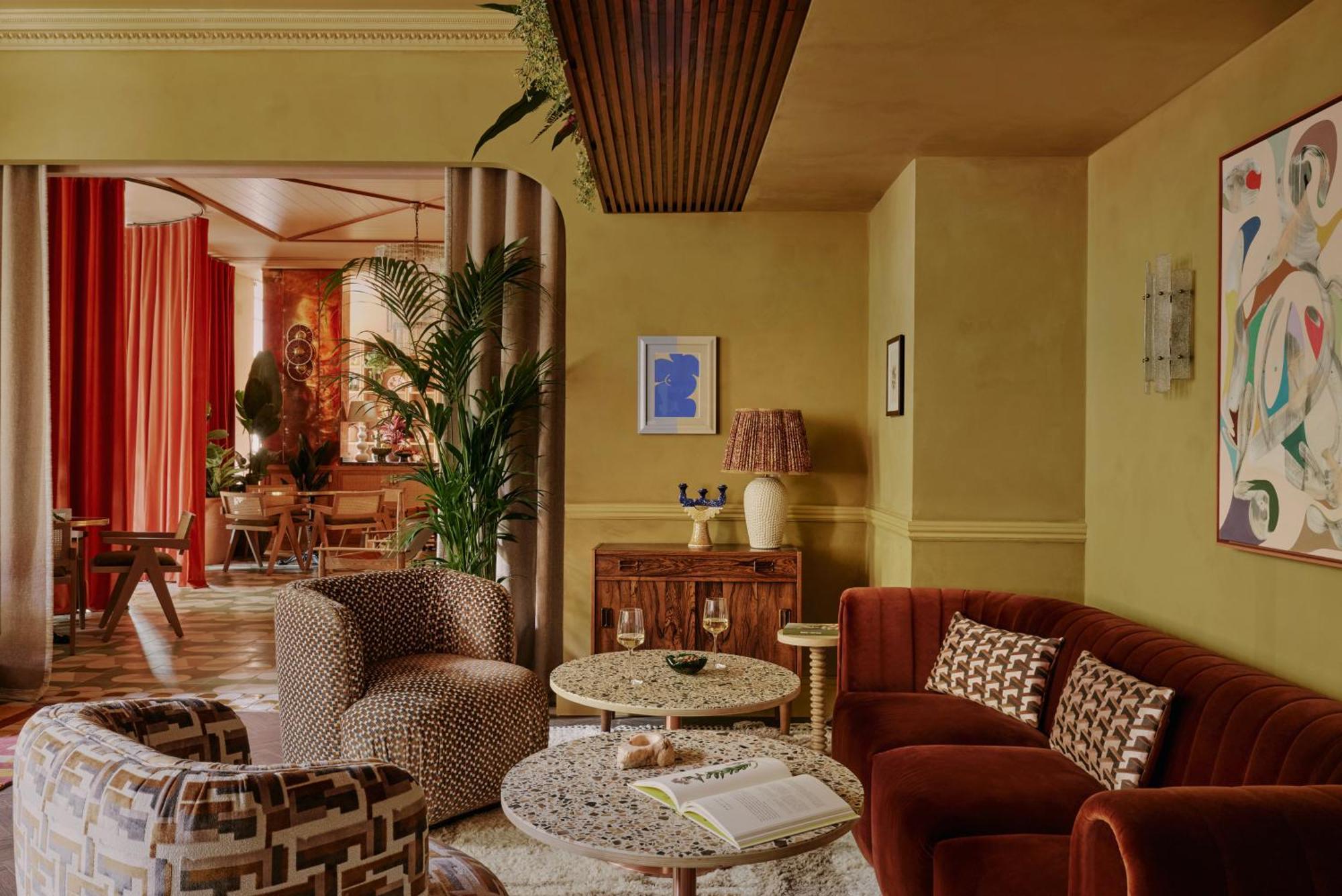 Ember Locke Kensington Hotel London Exterior photo