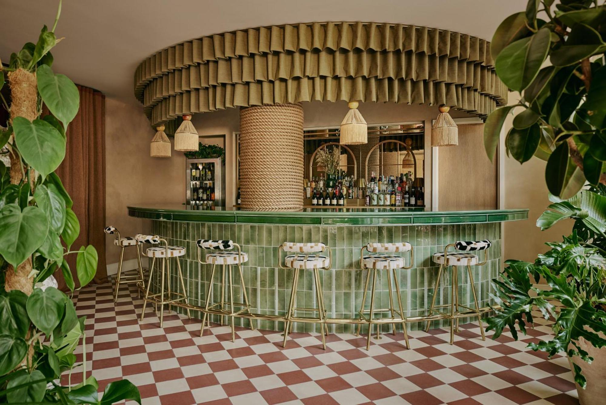 Ember Locke Kensington Hotel London Exterior photo