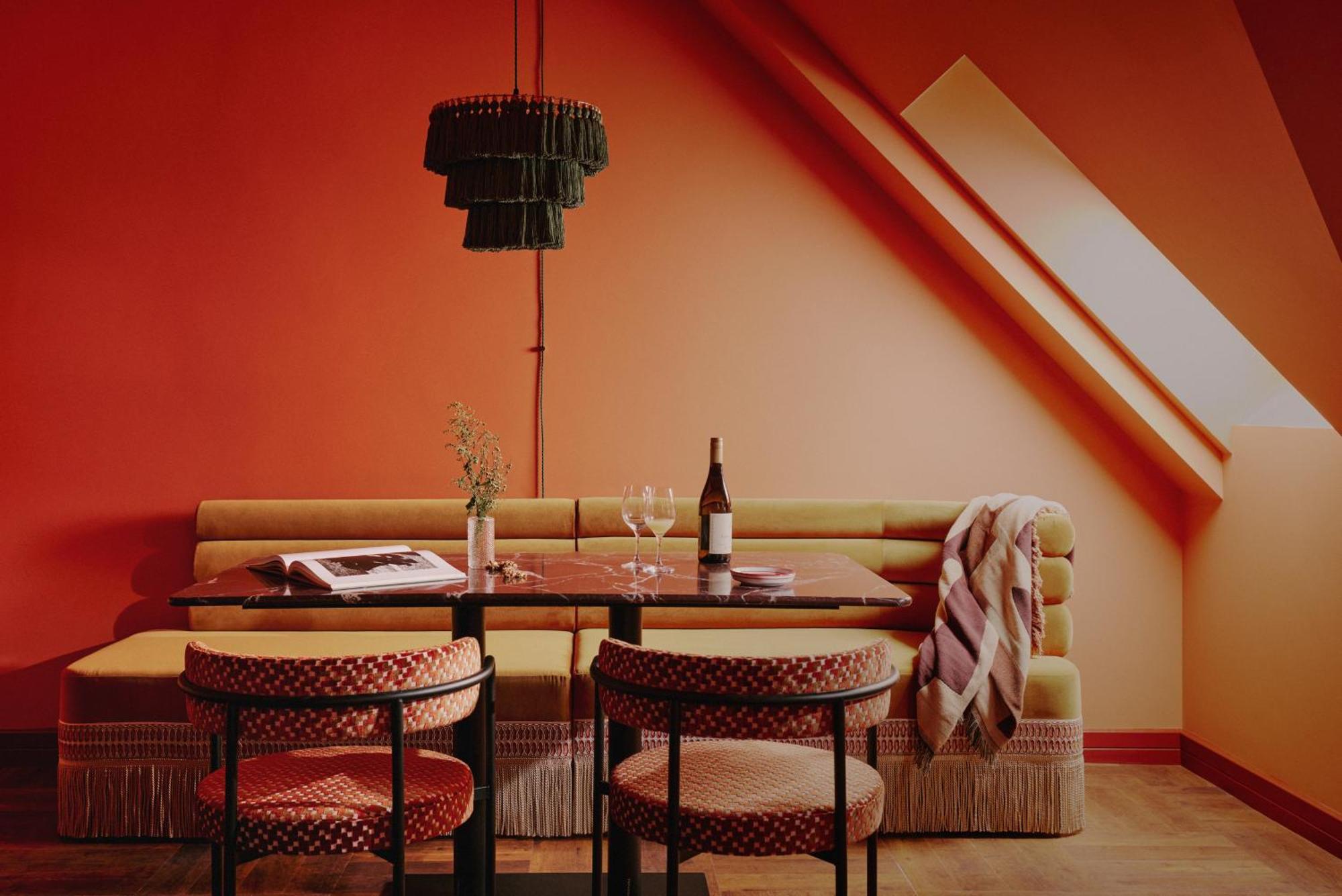 Ember Locke Kensington Hotel London Exterior photo