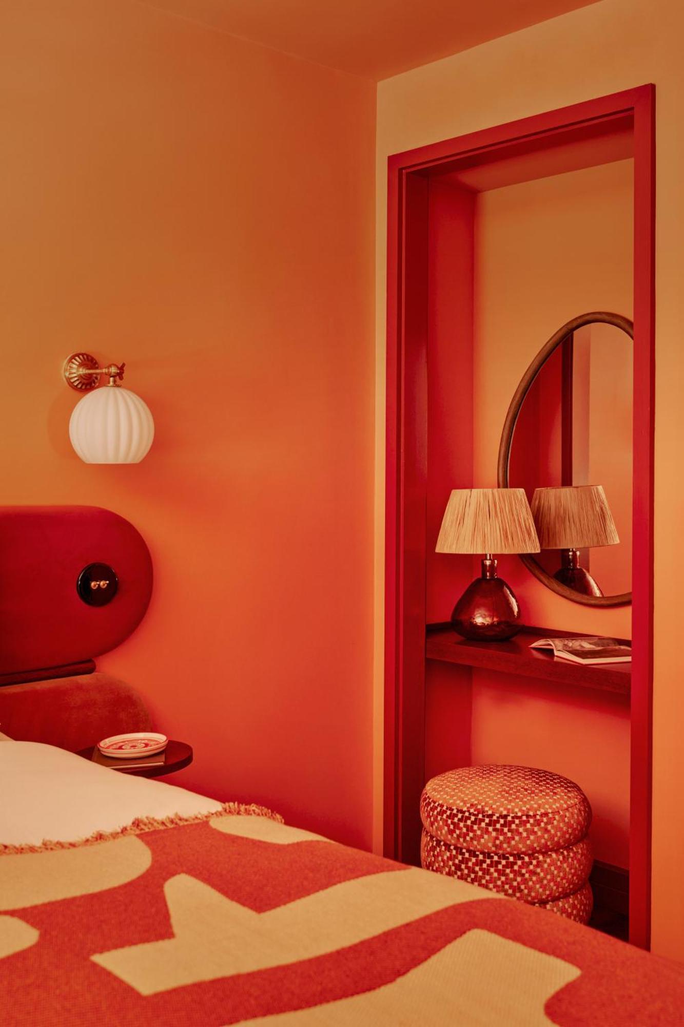 Ember Locke Kensington Hotel London Exterior photo