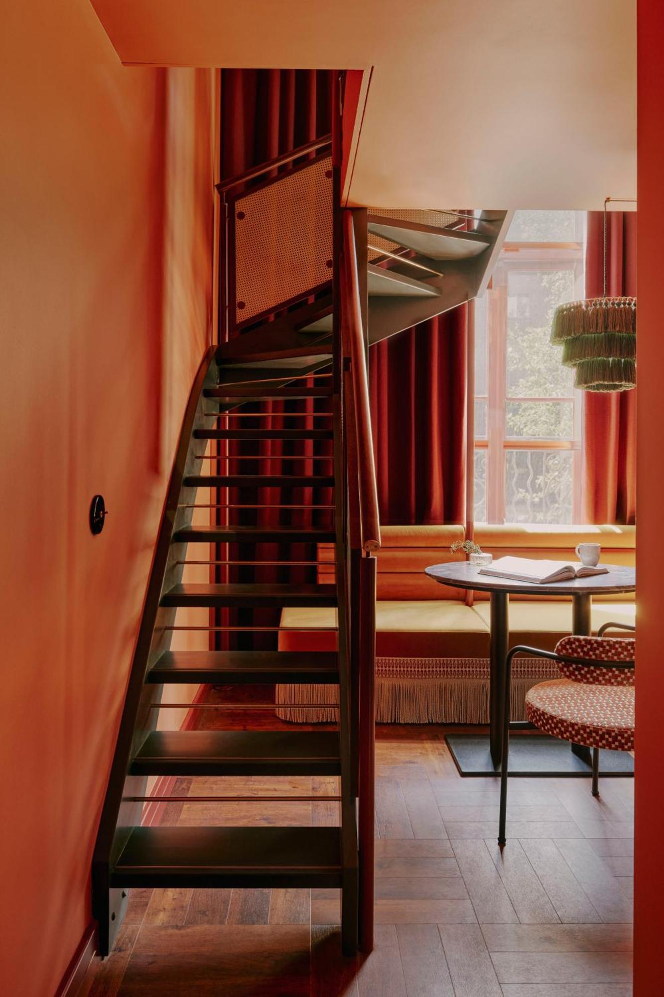 Ember Locke Kensington Hotel London Exterior photo